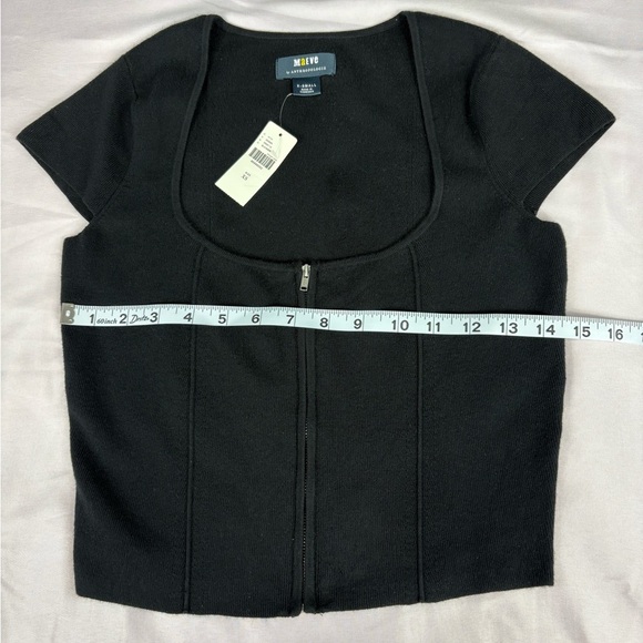 Anthropologie Black Knit Top with Zipper - Picture 2 of 9